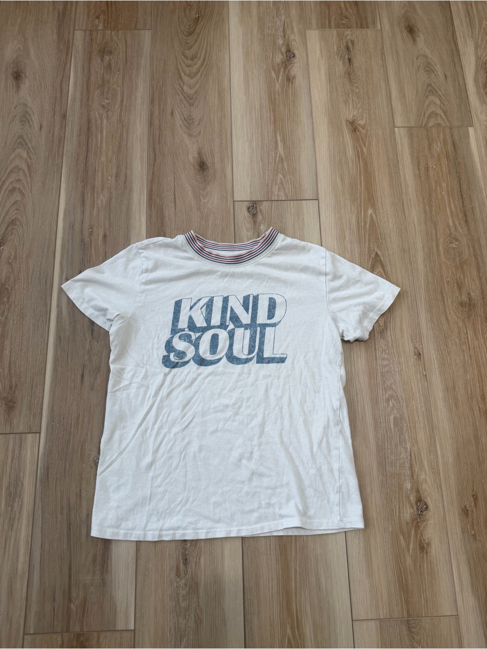 Kind Soul women’s Graphic Tee